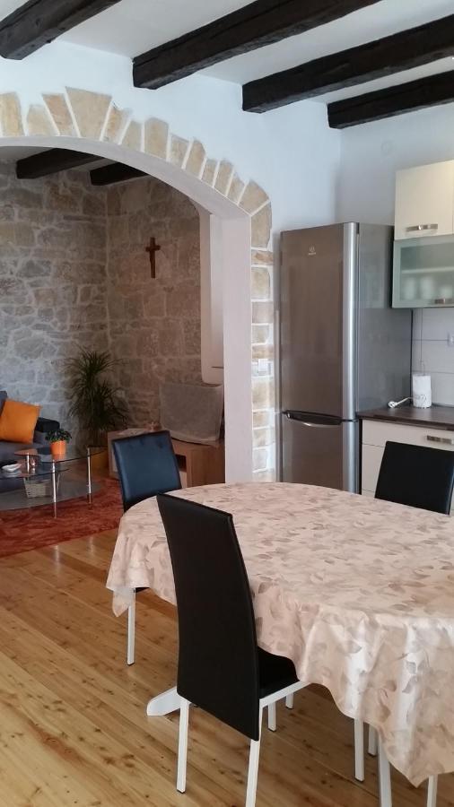 Ferienwohnung Marivo Dugi Rat Exterior foto