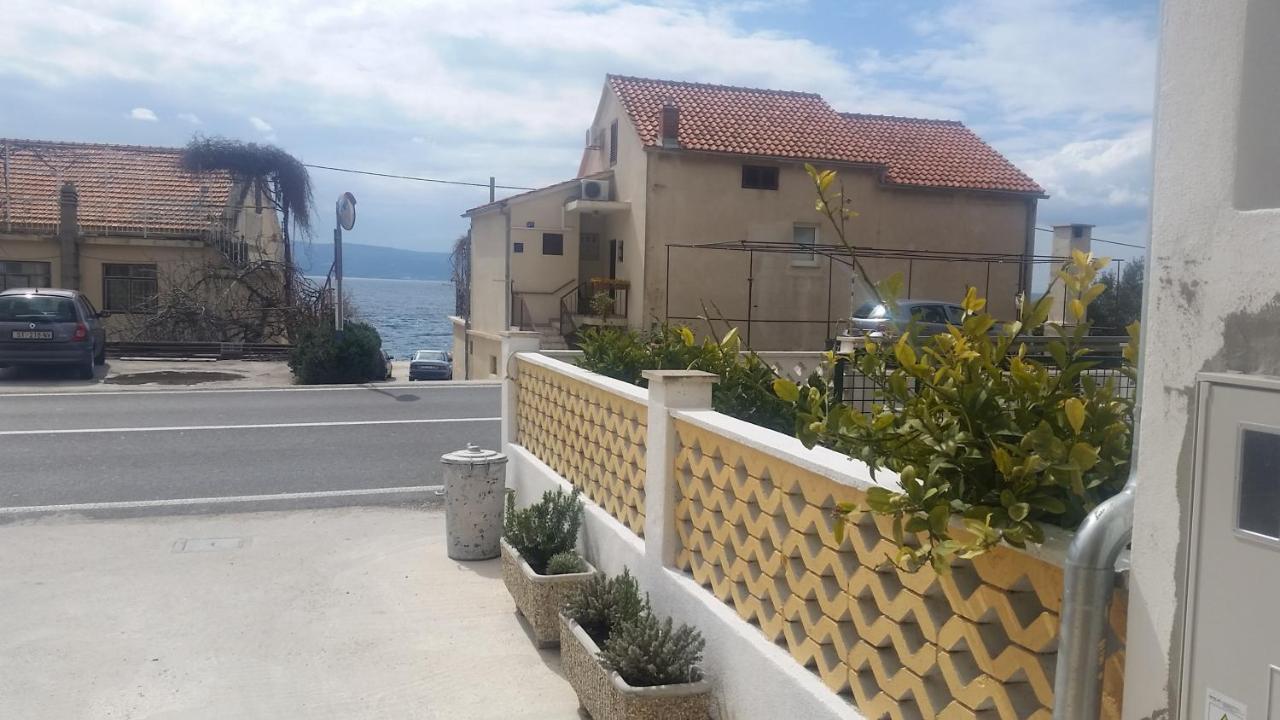 Ferienwohnung Marivo Dugi Rat Exterior foto