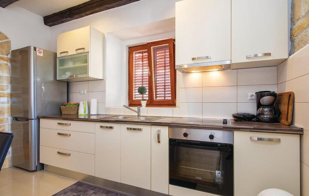 Ferienwohnung Marivo Dugi Rat Exterior foto